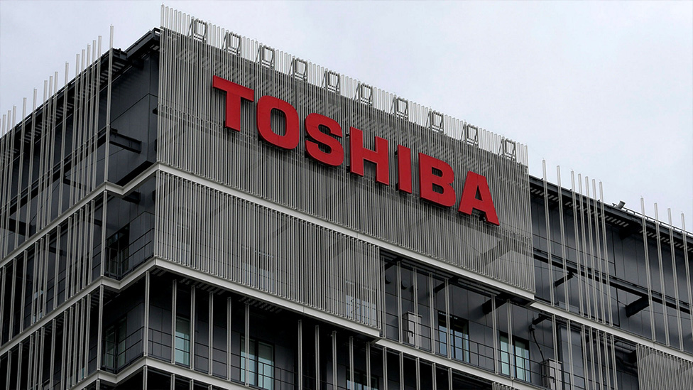 Toshiba’s preferred bidder offers price short of key 6,000 yen a share